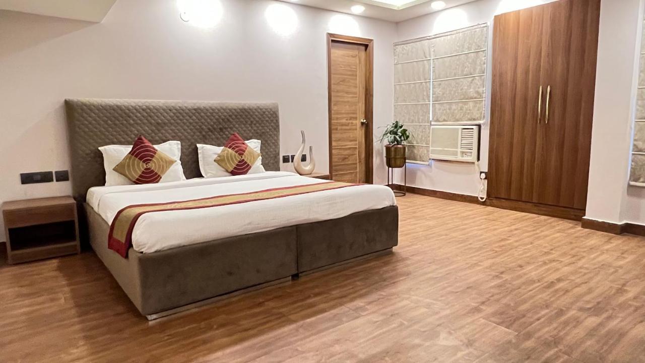 The Dream House Bed & Breakfast Ню Делхи Екстериор снимка